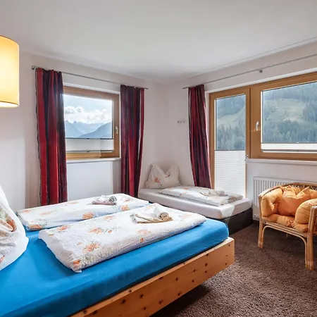 Ahornegg 아파트 *